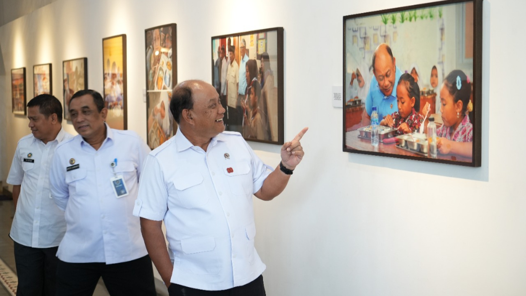 Kepala Badan Gizi Nasional Kepulauan Riau Apresiasi Pameran Fotografi Satu Tahun BGN Kepulauan Riau